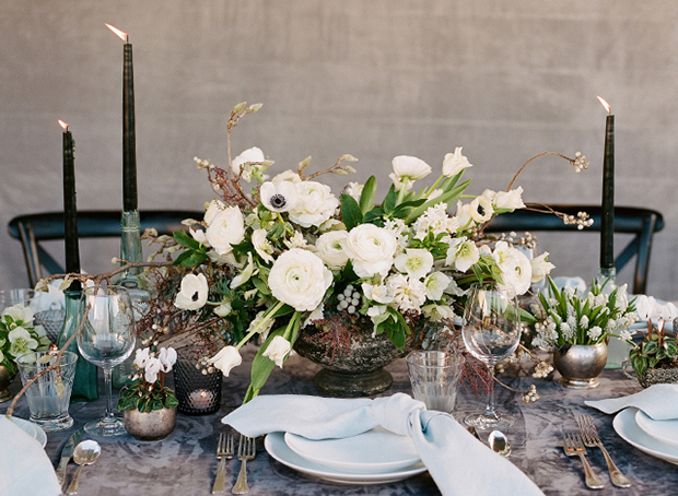 22 Gorgeous Oversized Floral Centrepieces // see them all on onefabday.com